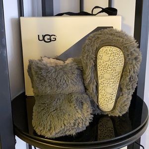 UGG, size: 4/5 , color: Charcoal